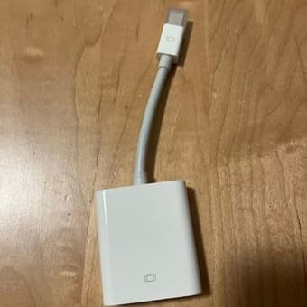 Apple Mini Display Port to VGA adapter 1