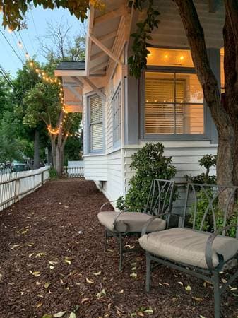 Sunny room in House right off Uni in Downtown Palo Alto near Caltrain 4