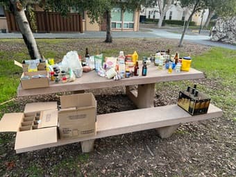 Free food and more — moving today! 1