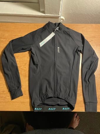 Men's XS MAAP Long Sleeve Cycling training jersey 1