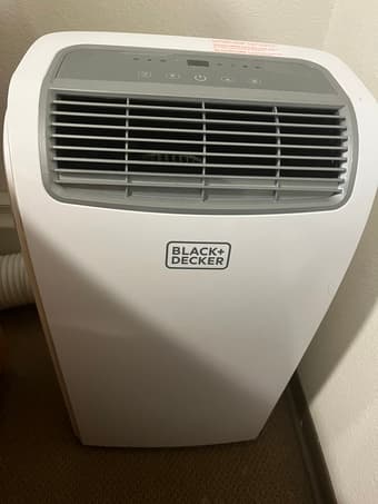 Unused Black+decker portable air conditioner 1