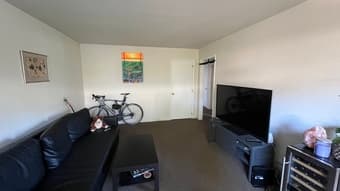 Room for March, close to University! 4