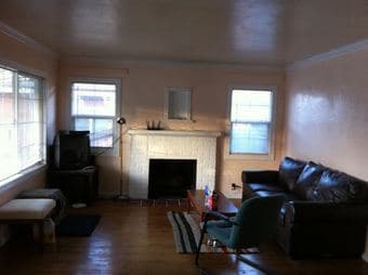 $890 private furnished room in single house Menlo Park rent March 1st. 2