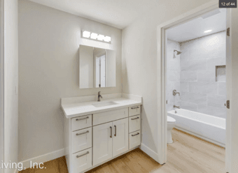 Share a 3 bed apartment downtown with 1 roomie 2