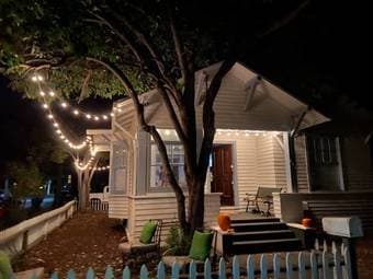 Sunny House right off Uni in Downtown Palo Alto by Caltrain&Stanfor 1