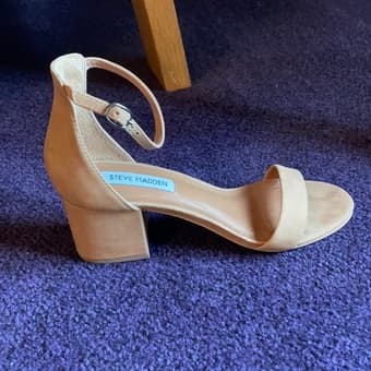 Like New Steve Madden Heels - great for weddings! 1