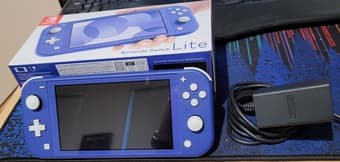 Nintendo Switch Lite (Blue) 1
