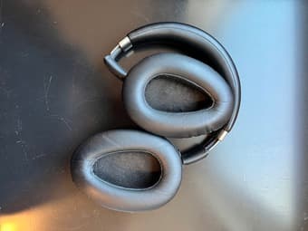 Sennheiser MB660 Over-Ear Active Noise Cancelling Headphones 4