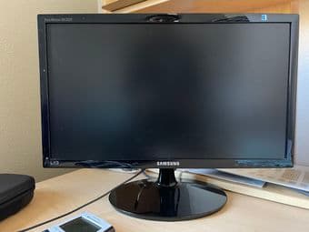 Samsung Monitor 1