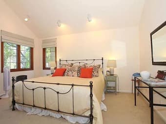 5 BDRM House in Atherton w/ Available Master Bedroom and Private Bath 1