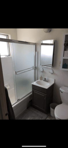 $1400 Master Bedroom w/ Ensuite Bath near downtown Menlo Park 1