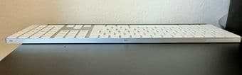 Apple Magic Keyboard w/ Number Pad (Silver/White) Bluetooth Wireless 3