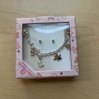 Clothing, Accessories, Shoes (brand new, like new) 4