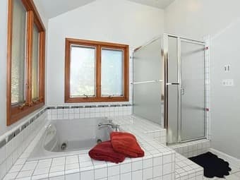 5 BDRM House in Atherton w/ Available Master Bedroom and Private Bath 3