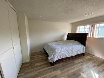 Beautiful Mountain View apartment 1B1B for rent 2