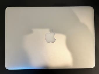 2015 MacBook Pro 13" (i5, 8GB RAM, 1TB SSD) 2