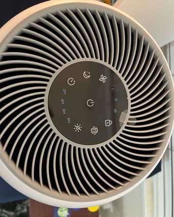 Levoit Air Purifier - Used - Like New 4