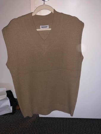 Korean Knit Vest 2