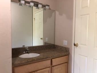 Palo Alto master bedroom available June 4th - 12 min bike to Stanford! 4