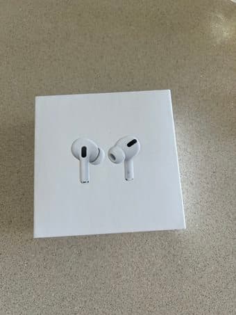 AirPods Pro, New, Unused 1