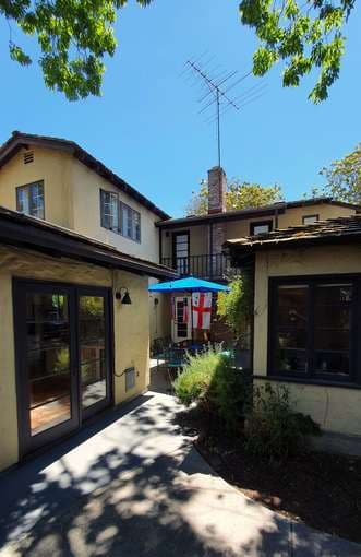 Sunny Master Bedroom in Lovely Palo Alto House, Jun 15 - Sep 30 4