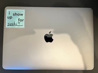 2020 MacBook Air 13" (M1 / Apple Silicon / 8GB RAM / 256GB SSD) 1