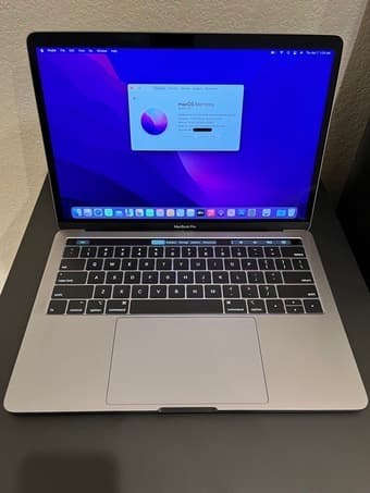 2018 MacBook Pro 13" (i5, 16GB, TouchBar) Mint Condition + New Battery 1