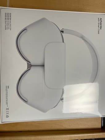 Brand New AIRPODS MAX 3