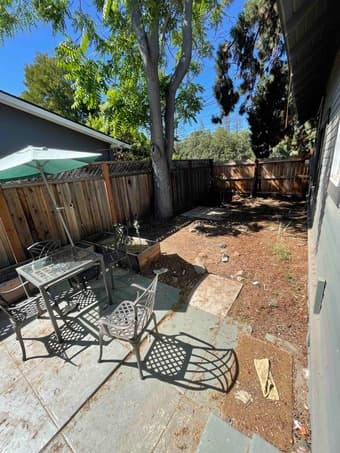 Furnished room in beautiful furnished house close to Stanford 2