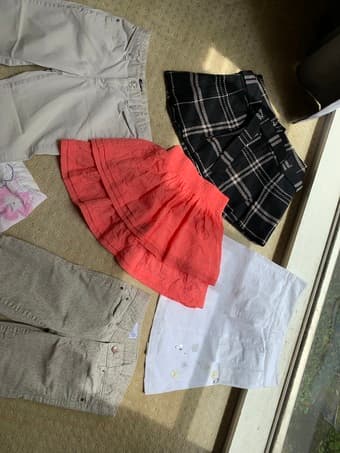 Girls skirts and pants S/XS 1