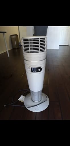 Heater Lasko 1,500 W, movable space heater with remote control 1