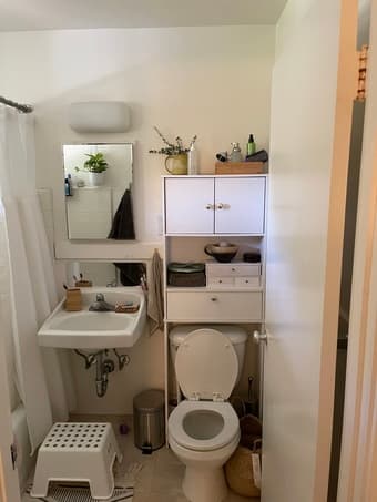 House in EV with 2 Bedrooms + 1 Bath 3