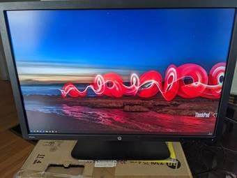 HP z30i 30-inch monitor 1