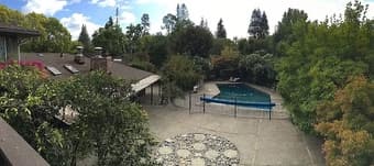 1Br + Office biking distance to Stanford! Pool + A/C, couples welcome! 1