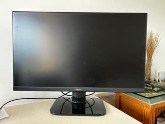 ACER 27" Monitor (almost new) 1