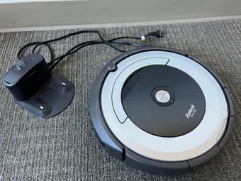 Hair Clipper, iRobot Vacuum, Handheld Vacuum, Electric water kettle 2