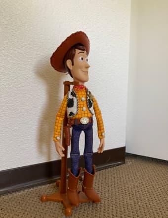 Toy story woody talking figure 1