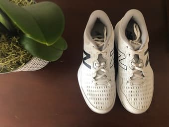 new balance women's 696v4 tennis shoes, size 7.5 (fits like 7) 2