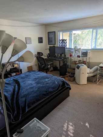 1 room in town house in downtown Palo Alto (1 July 2022) 1