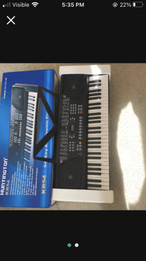 Huntington KB 54-key electronic piano 1