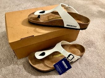 Brand new Birkenstock shoes with tags - Women’s size 39 1