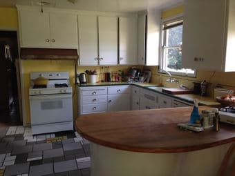 Sunny furnished room available in Covid-savvy Menlo Park home, $1600/m 3