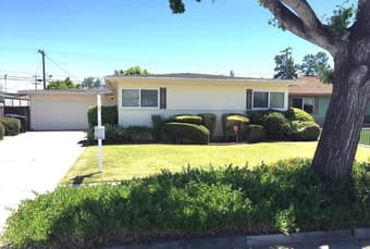 3b1b Single Family House for rent -- available 09/01/22 1
