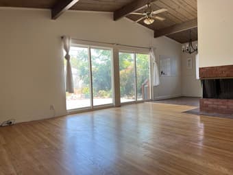 3b1b Single Family House for rent -- available 09/01/22 2