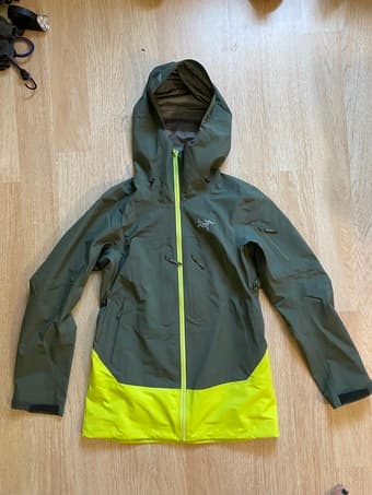 Arc'teryx Shaksha & Sentinel Ski Jackets (NEW!) 1