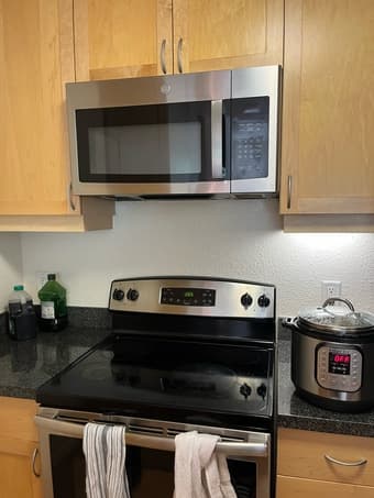 [SF - Avalon Mission Bay at 4th and King] Spacious 1B/1B available sta 2