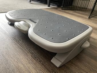 Ergonomic foot rest 2
