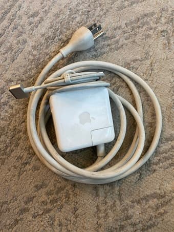 Mac charger 1