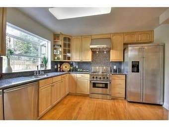 BEAUTIFUL FULLY FURNISHED or UNFURNISHED LIGHT FILLED BEDROOM 2