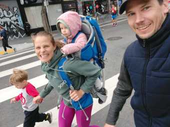 Organized Swedes with two children 1